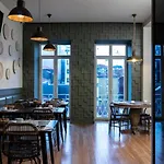 The Heaven Wood Hotel Near Delhi Airport
