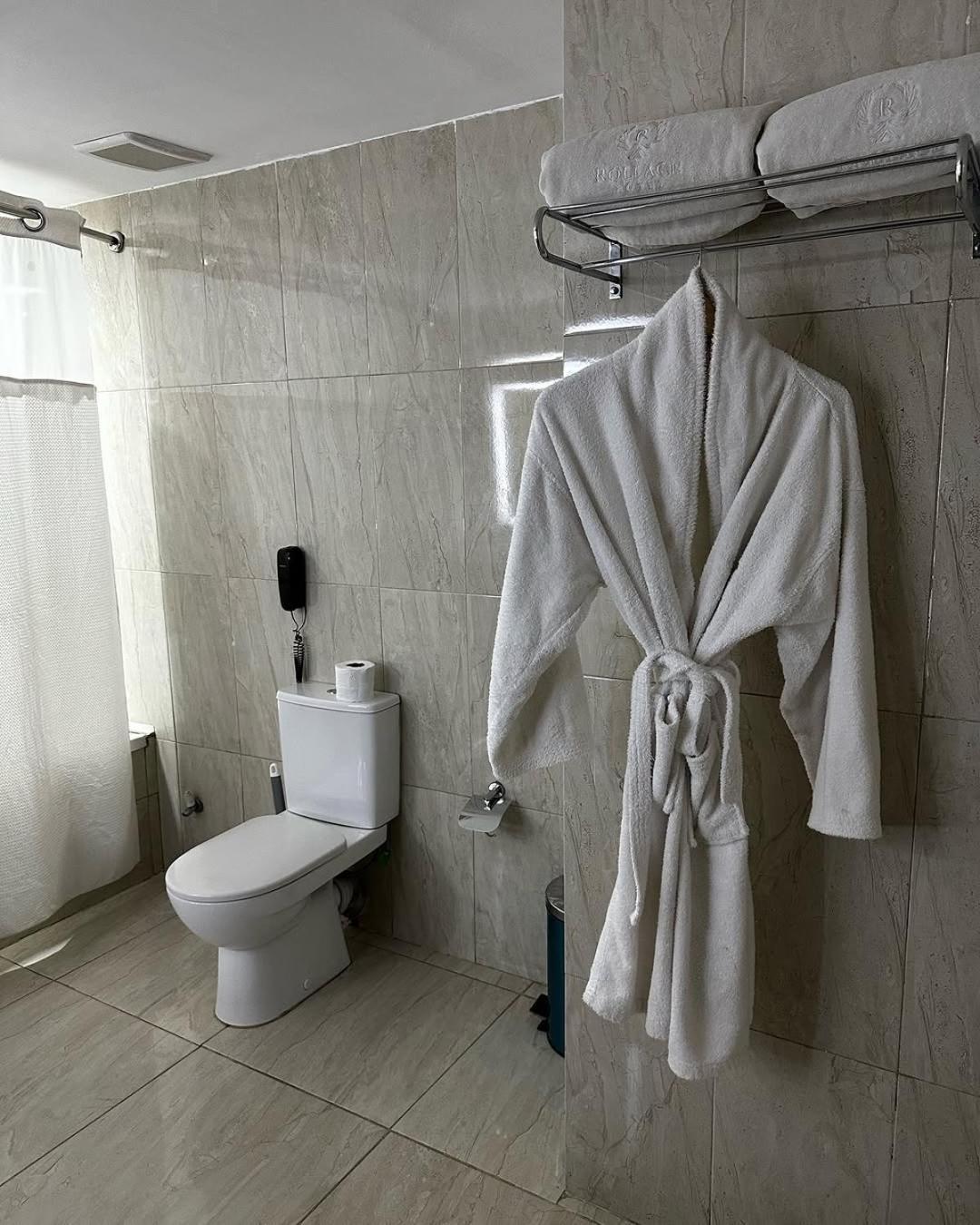 The Heaven Wood Near Delhi Airport 4* New Delhi